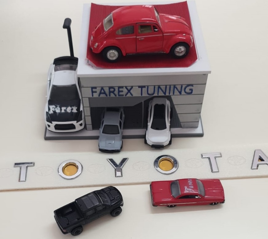 Toyota Boşluklu Büyük Boy Krom Bagaj Yazısı